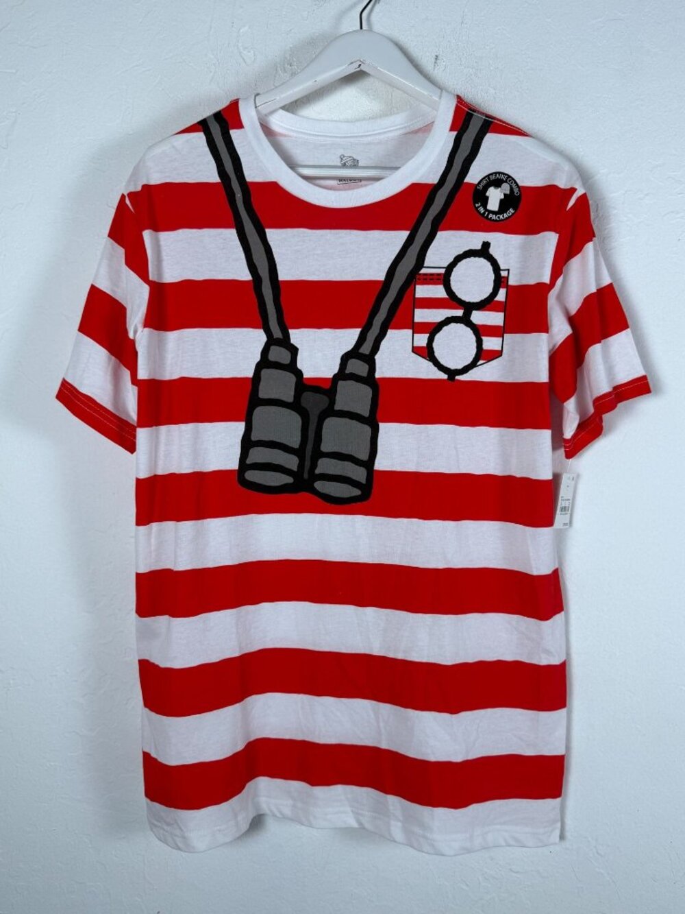 Wheres Waldo Red & White Striped T-Shirt & Beanie Combo Set Binoculars Large New